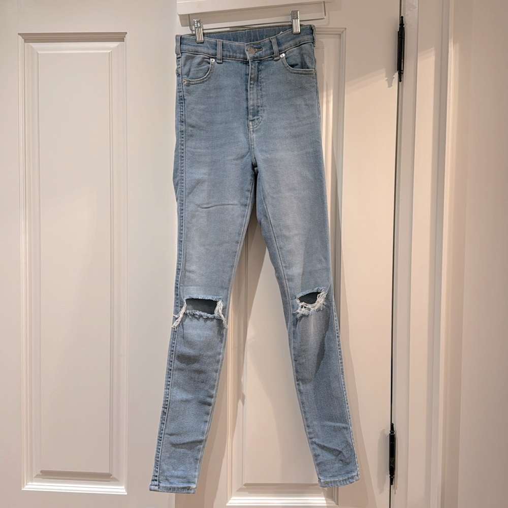 Dr Denim High Waisted Distressed Jean in Size S